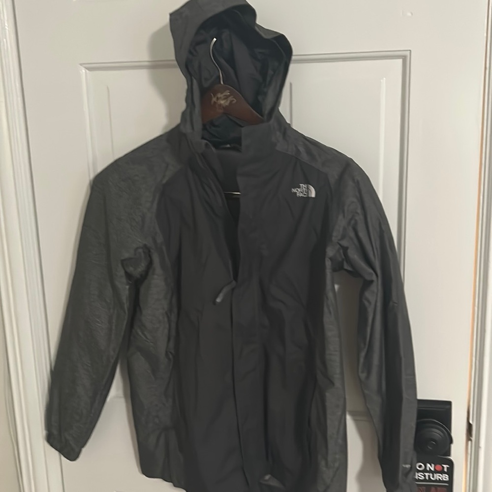 North Face rain jacket with hood. Large 14/16. Gray.